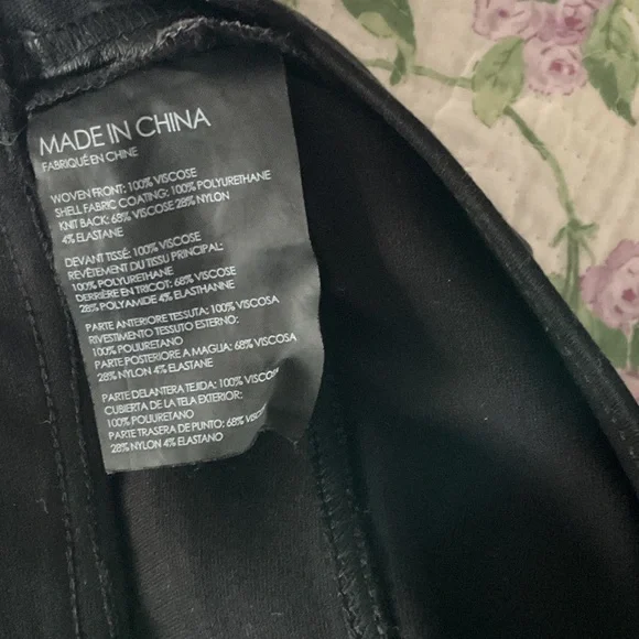 Club Monaco Black faux Leather Leggings; size 8 - Picture 5 of 5